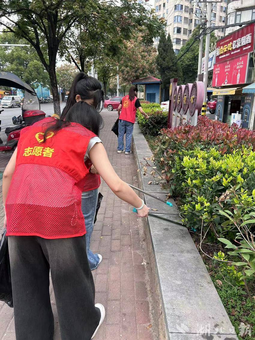 青春暖扬城：扬州职业技术大学学子的寒假实践答卷